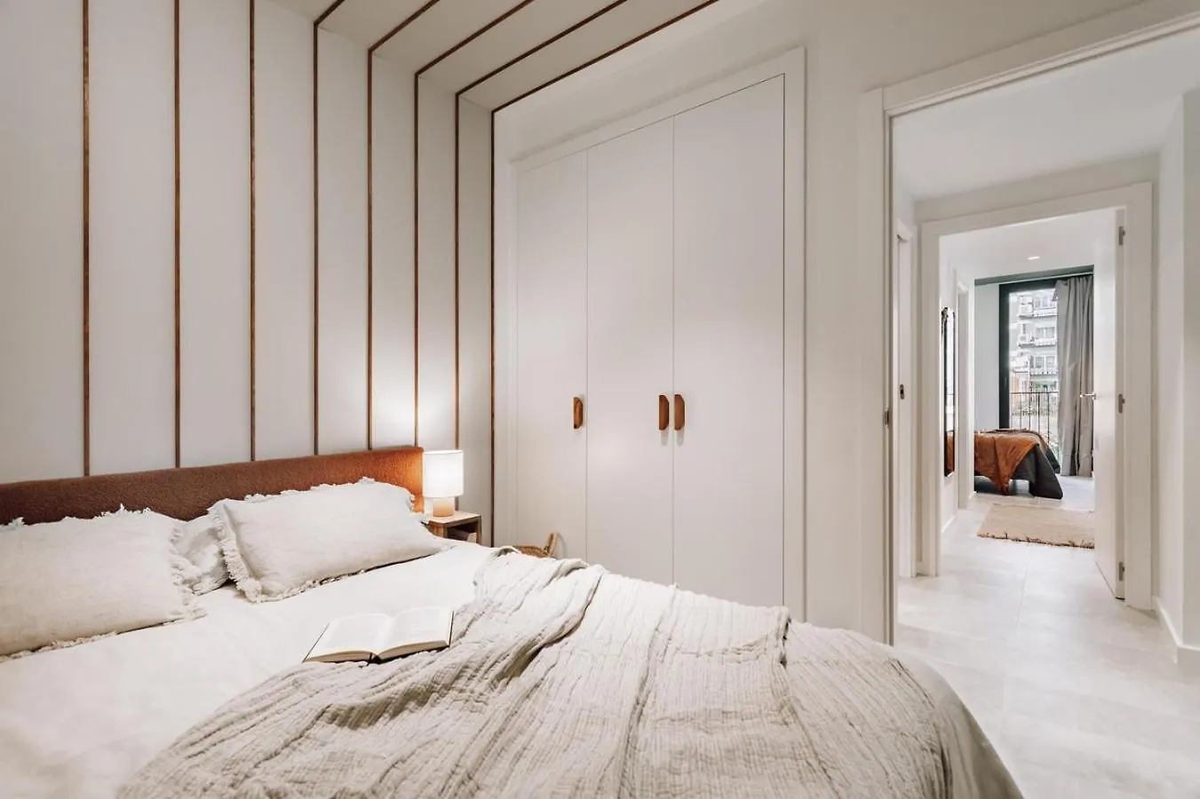 Apartment Mojacar - 2 Bedrooms In Eixample Esquerra Barcelona Spain